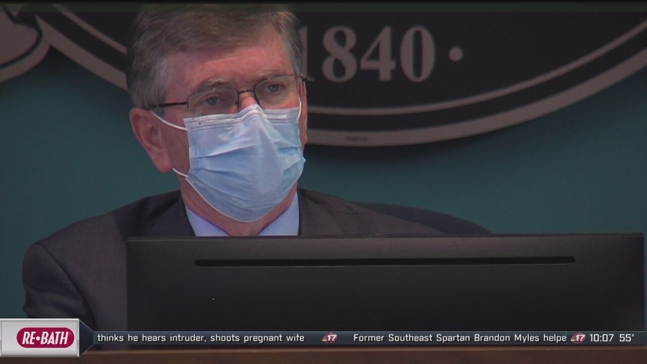 Mask mandate unanimously passes in Springfield